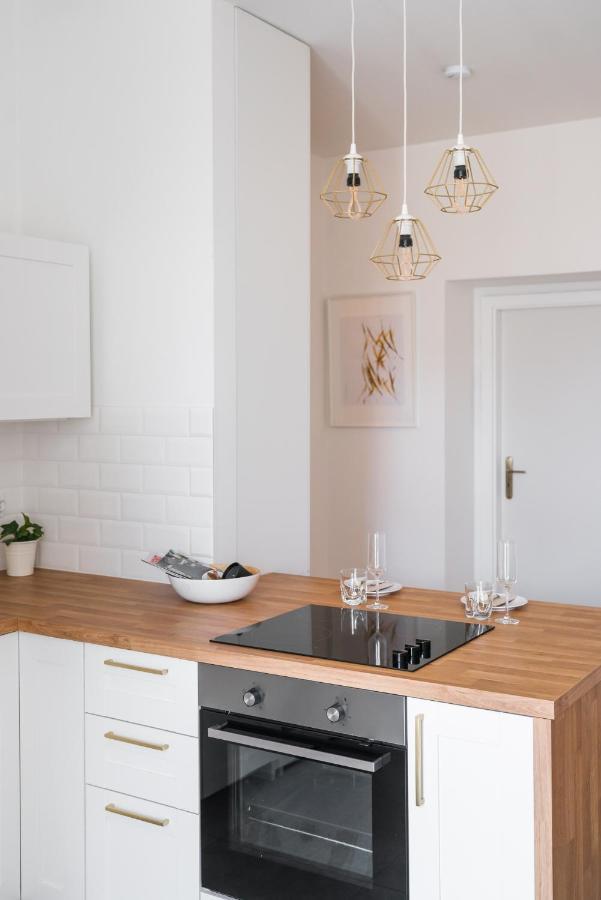 Homely Apartment - Loftaffair Krakow Bagian luar foto