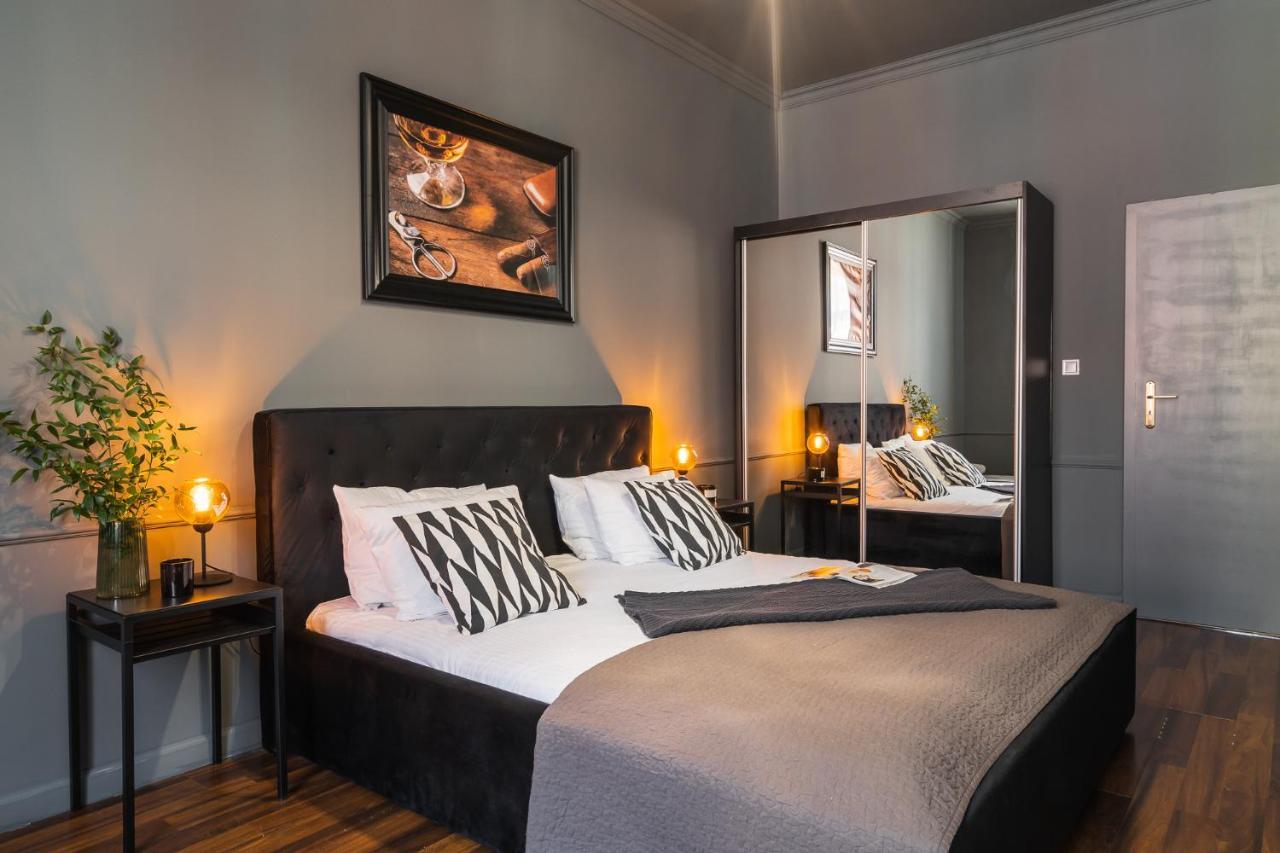 Homely Apartment - Loftaffair Krakow Bagian luar foto